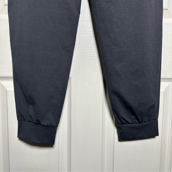 Uniqlo Women’s Sz Medium Ultra Stretch Dry Ex Jogger Pants Dark Gray Sweat Pants - Picture 7 of 10